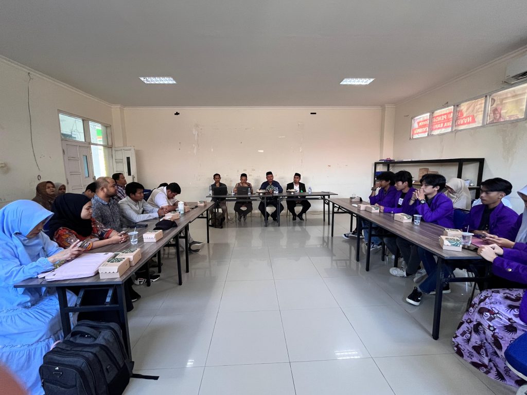 Rektor UNIMEN Lepas 8 Mahasiswa Magang Internasional Ke Taiwan