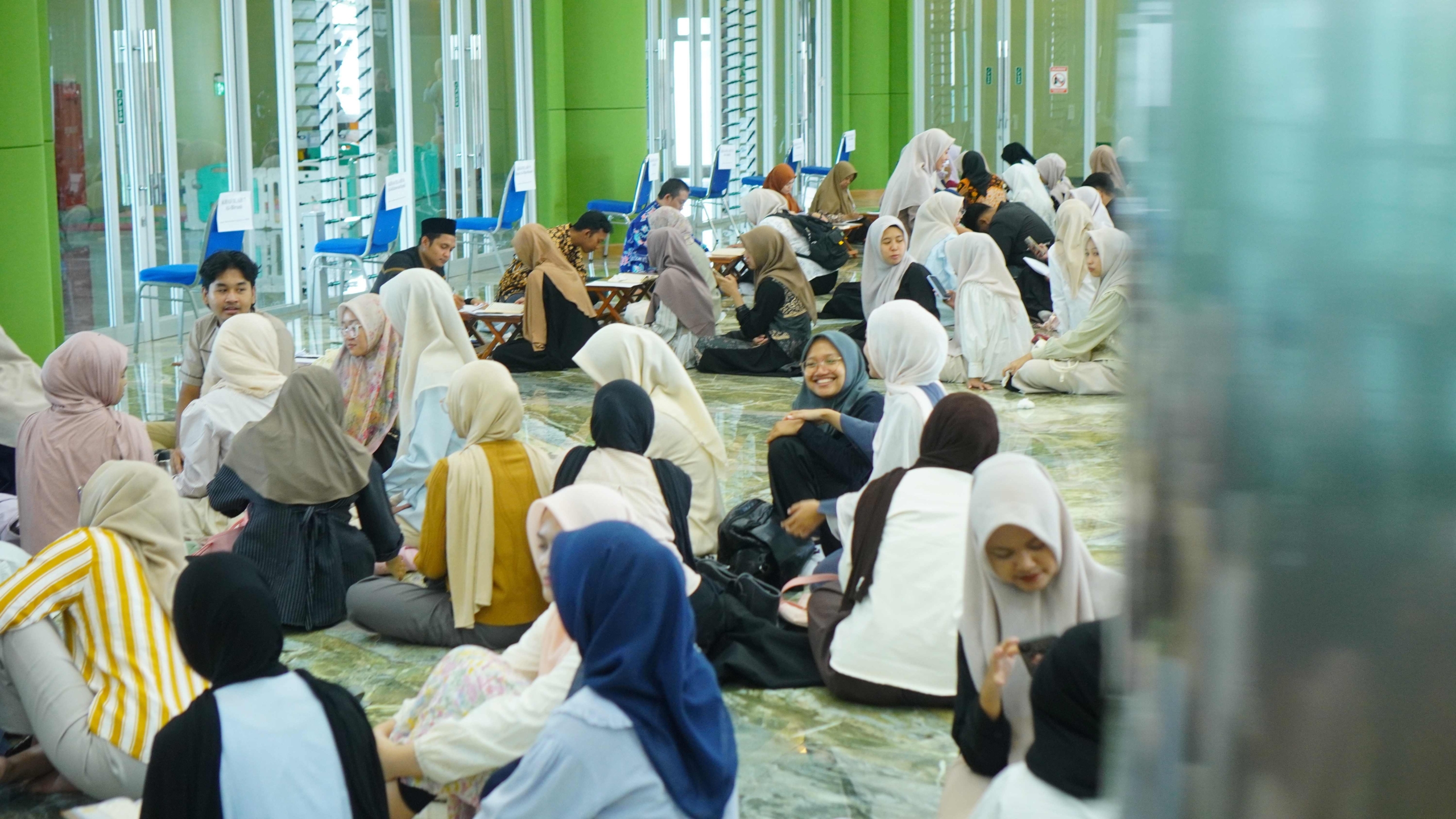 Cetak Profesional Qur’ani, Maba UNISA Jalani Tes Mengaji